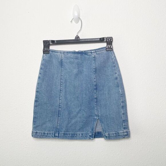Pacsun Women’s Denim Short Mini Jean Skirt Size 23 - Picture 1 of 7